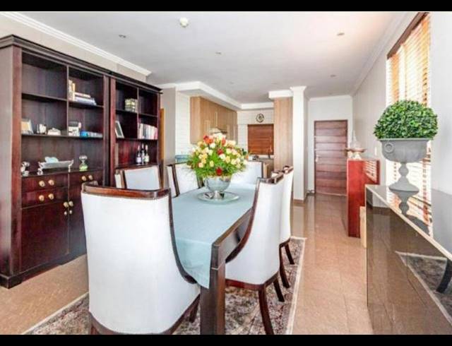 2 BEDROOM APARTMENT FOR SALE IN BEDFORD GARDENS